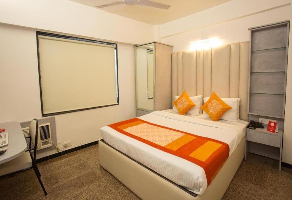 Hotel Samraj Mumbai Exterior photo